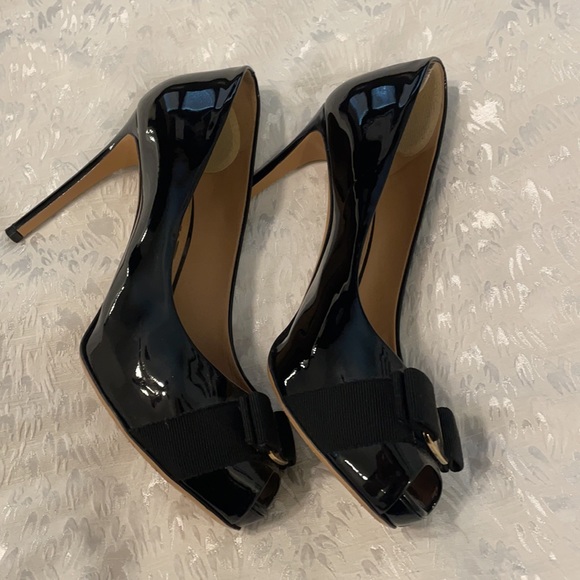 Salvatore Ferragamo Heels - Picture 9 of 9